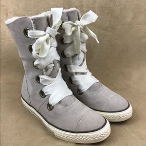 Converse Leather All Stars size 9